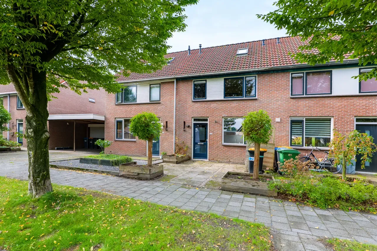 Tussenwoning te koop: Boerhoorndreef 143, Assen