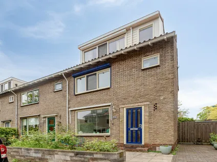 Twee-onder-één-kap te koop: Boeroestraat 24, Wormerveer Zuid Wormerveer