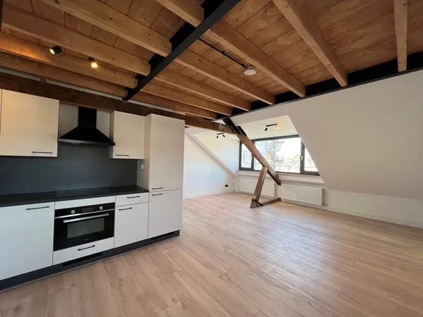 Woning te huur: Boezemsingel, Oud Crooswijk Rotterdam