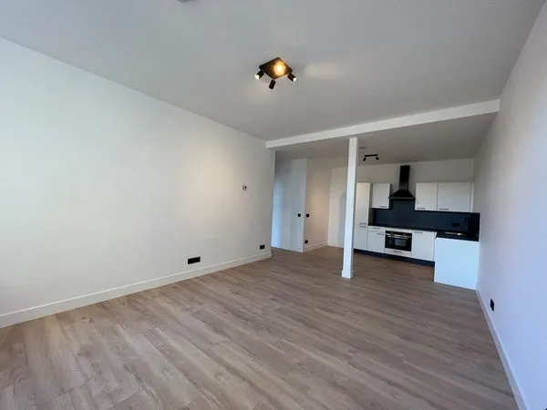 Woning te huur: Boezemsingel, Oud Crooswijk Rotterdam