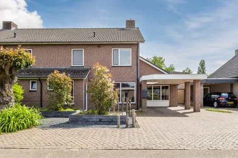 Twee-onder-één-kap te koop: Bogaersstraat 2C, Haps kern Haps