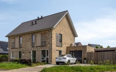 Twee-onder-één-kap te koop: Bogartsakker 15, Erpseweg Zuid Veghel