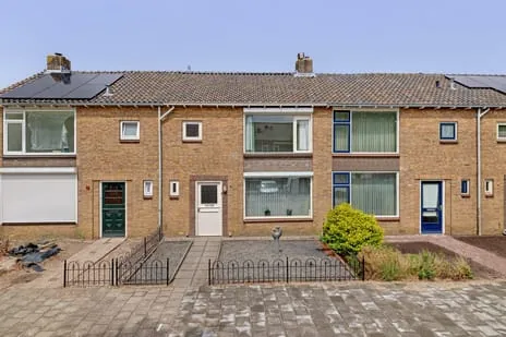 Tussenwoning te koop: Bolderikstraat 17, Bloemenoord Waalwijk