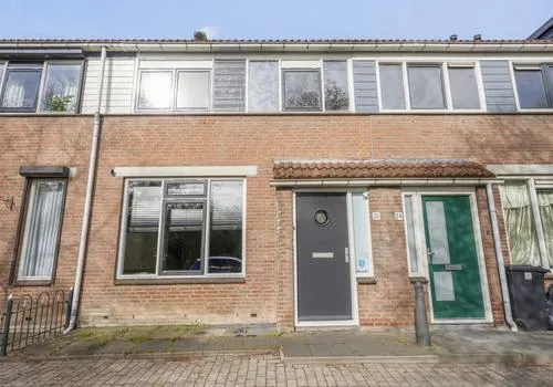 Tussenwoning te koop: Bolnesservliet 26, Beverwaard Rotterdam
