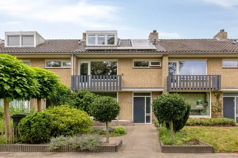 Tussenwoning te koop: Bolognalaan 3, Heesterakker Eindhoven