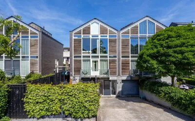 Twee-onder-één-kap te koop: Bonairepier 24, Eilandenbuurt Zuid Almere