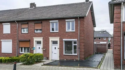 Hoekwoning te koop: Bongardstraat 20, De Eggen Brunssum