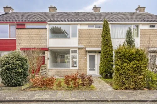 Tussenwoning te koop: Bongerd 144, Bongerd, Buitenplaats Lelystad