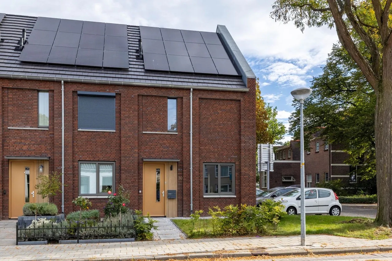 Hoekwoning te koop: Bongerd 30, Almelo