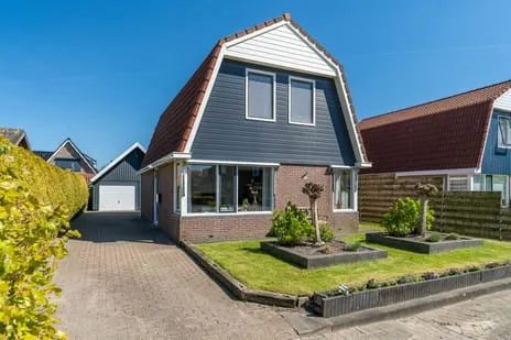 Vrijstaande woning te koop: Bonifatiusstrjitte 14, Wâlterswâld Wâlterswâld