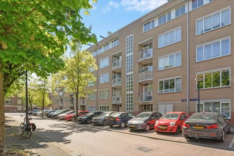 Apartment for sale: Boniplein 18, Ambonpleinbuurt Amsterdam