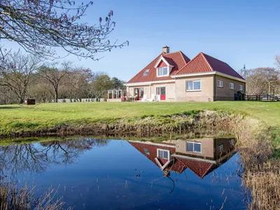 Koopwoning: Boodtlaan 60 in De Koog - €1.250.000 - 347m²