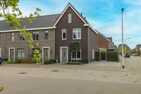 Hoekwoning te koop: Boomgaard 8, Verspreide huizen Zundert Zundert