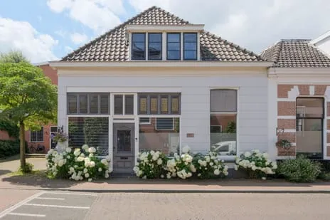 Tussenwoning te koop: Boompjes 9, Binnenstad Zuid Almelo