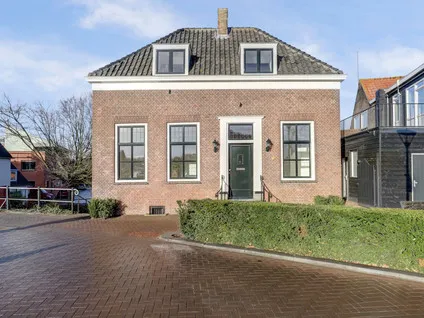 Vrijstaande woning te koop: Boompjesstraat 4, Strijen Woonkern Strijen