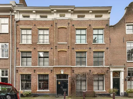 Tussenwoning te koop: Boomstraat 54, Amsterdam