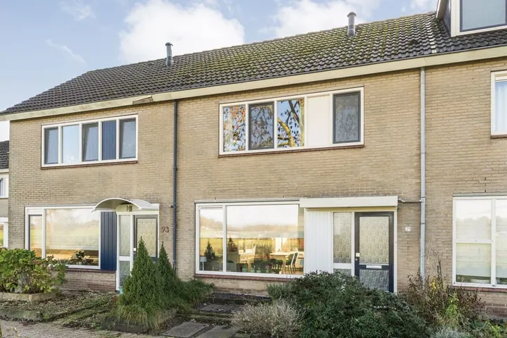 Tussenwoning te koop: Borg Ekenstein 21, Schelfhorst Noordwest Almelo