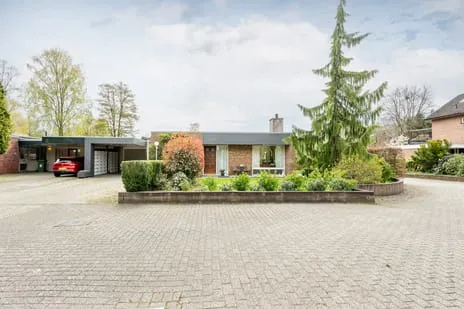 Twee-onder-één-kap te koop: Borgerbrink 112, Bargeres Emmen