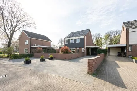 Vrijstaande woning te koop: Borgerbrink 19, Emmen