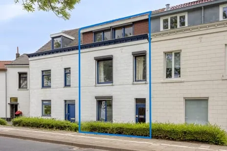 Tussenwoning te koop: Borgharenweg 13, Limmel Maastricht