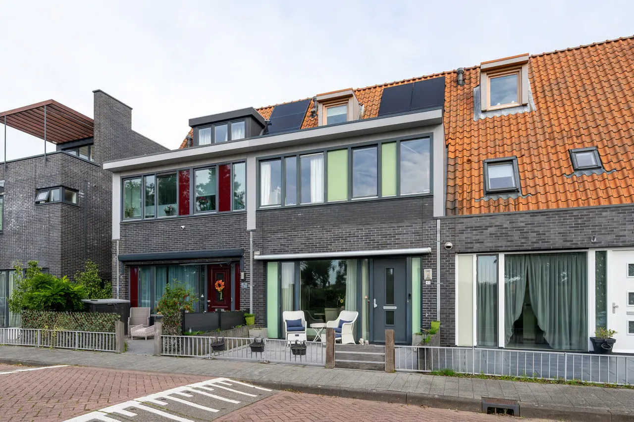 Tussenwoning te koop: Borghesepark 45, Purmerend
