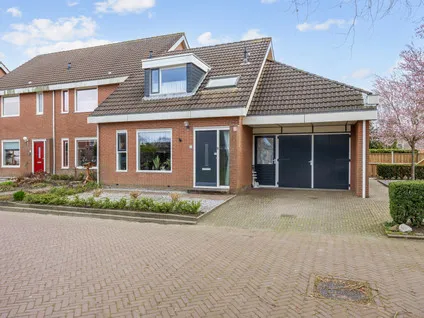 Hoekwoning te koop: Borgmanstraat 21, Kloosterburen