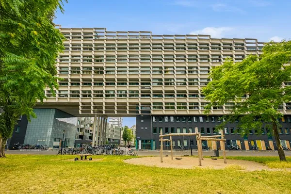 Appartement te huur: Borneolaan 193, Rietlanden Amsterdam