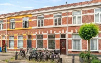 Tussenwoning te koop: Borneostraat 17, Lombok-Oost Utrecht