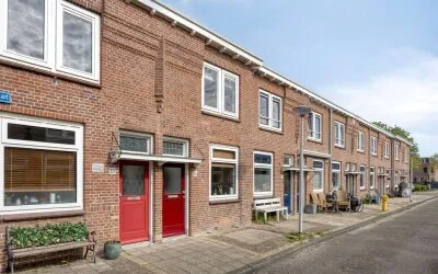 Tussenwoning te koop: Borneostraat 18, Indische Buurt-Noord Delft