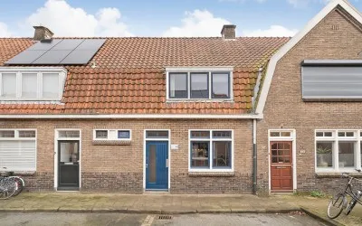 Tussenwoning te koop: Borneostraat 40, Indischebuurt Zwolle
