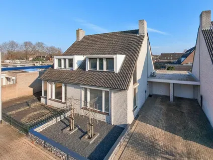 Tussenwoning te koop: Borselestraat 27, Gesworen Hoek West Tilburg