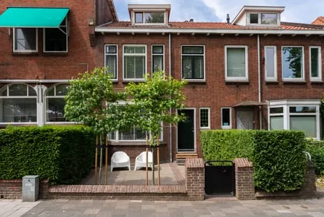 Tussenwoning te koop: Bosboom-Toussaintstraat 111, Jacob Catsstraat en omgeving Dordrecht