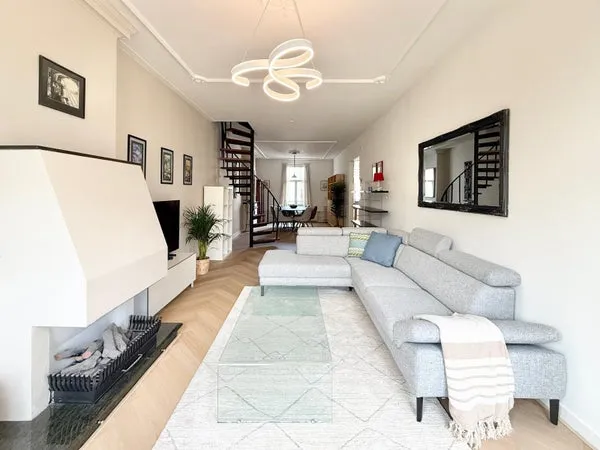 Woning te huur: Bosboom Toussaintstraat, Helmersbuurt-Oost Amsterdam