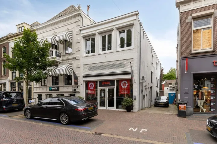 Apartment for sale: Boschstraat 23B, Zaltbommel Binnenstad Zaltbommel