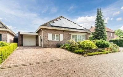 Detached house for sale: Bosdammen 2, Verspreide huizen Uilecoten Ammerzoden