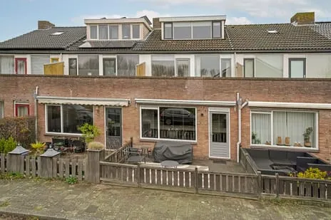 Tussenwoning te koop: Boshuysenstraat 26, Hoornes-Oost Katwijk (Zh)