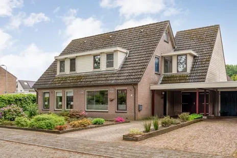 Tussenwoning te koop: Boslaan 30, Balkbrug-Zuidwest Balkbrug