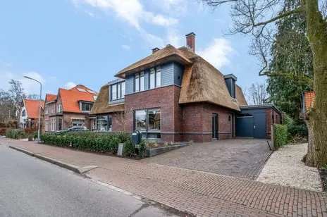 Twee-onder-één-kap te koop: Boslaan 32, Lunteren-Oost Lunteren