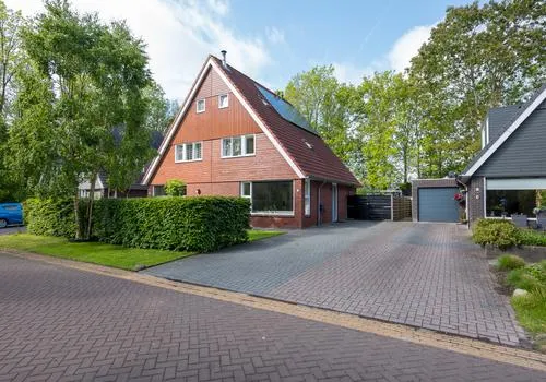 Twee-onder-één-kap te koop: Boslaan 47, Verspreide huizen Nooitgedacht Nooitgedacht