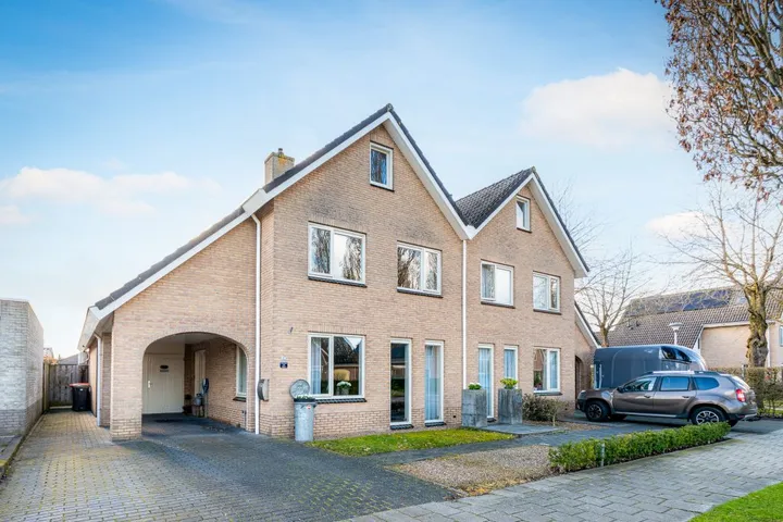 Twee-onder-één-kap te koop: Bosmansweg 37, Westerbouwlanden Nieuwleusen