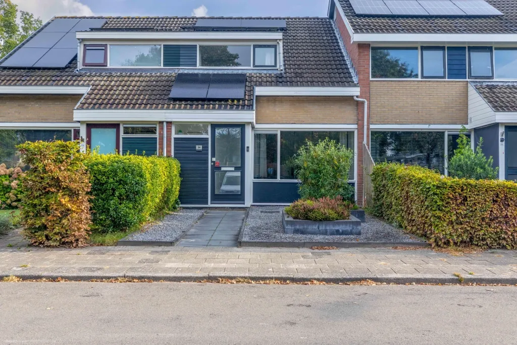 Tussenwoning te koop: Bosmastrjitte 34, Drogeham