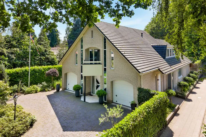 Detached house for sale: Bosrand 4A, Parkweg en omgeving Almelo