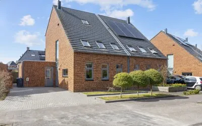 Twee-onder-één-kap te koop: Bosrank 55, Kloosterbos Assen