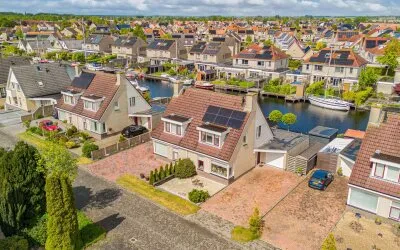 Twee-onder-één-kap te koop: Bosruiter 63, Lemmer-Noord Lemmer
