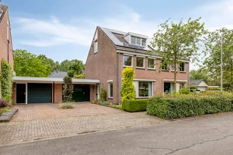 Tussenwoning te koop: Bosschepad 5, Heihoek Oss