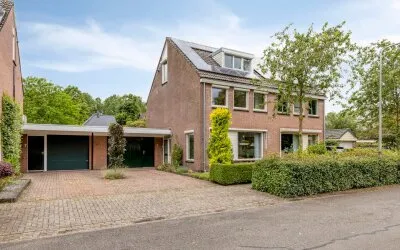 Tussenwoning te koop: Bosschepad 5, Heihoek Oss
