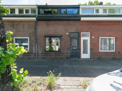 Tussenwoning te koop: Bosscheweg 350, Kanaalzone Bosscheweg Tilburg
