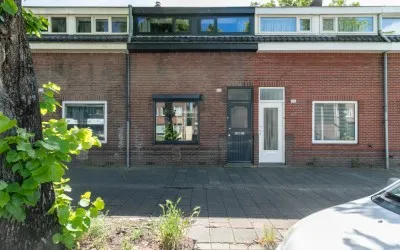 Tussenwoning te koop: Bosscheweg 350, Kanaalzone Bosscheweg Tilburg
