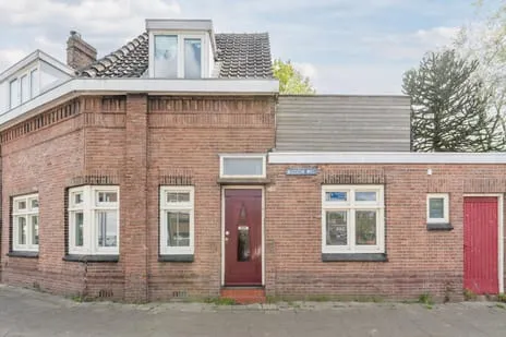 Twee-onder-één-kap te koop: Bosscheweg 358, Kanaalzone Bosscheweg Tilburg