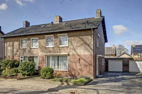 Twee-onder-één-kap te koop: Bosserveldweg 30, Sint Odiliënberg Sint Odiliënberg